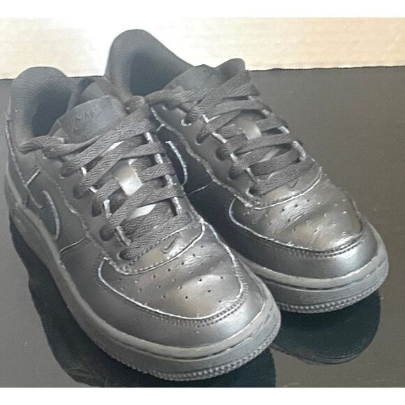 Nike Force 1 LE DH2925-001 Little Kids' Shoes Black Low Top Size 12C - Picture 2 of 8